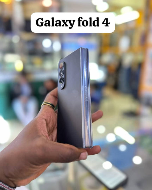 SAMSUNG GALAXIE Z FOLD 4
